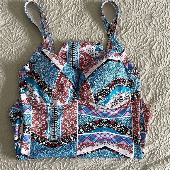Sunseeker Australia Women's One Piece Swimsuit Blue White Red Patchwork 
Bohemia - Picture 4 of 11